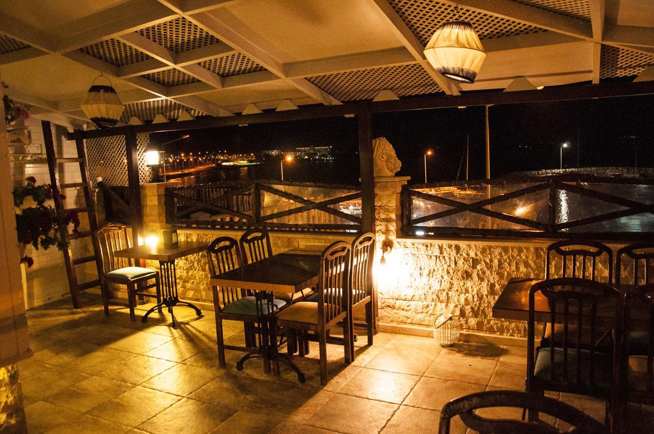 Golden Stone Butik Otel Cesme Exterior photo